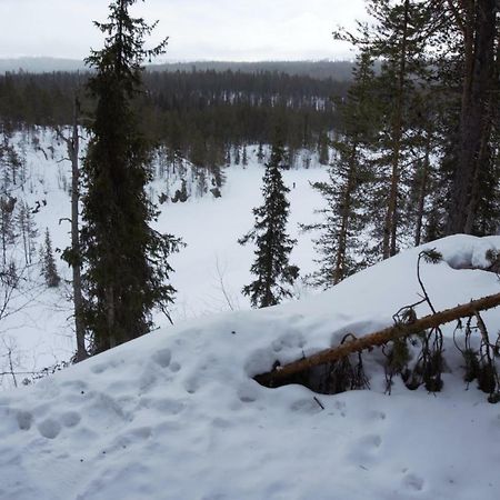 Yllaes Suistotie Cottage Äkäslompolo المظهر الخارجي الصورة